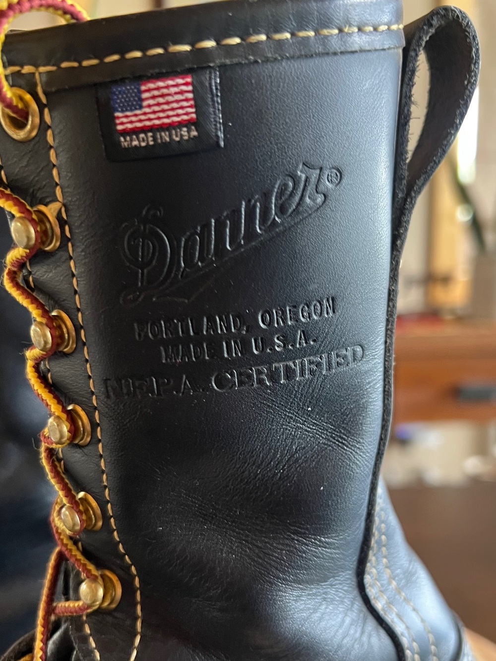 Danner Forest Fire Lace up LEATHER boots - Picture 2 of 8
